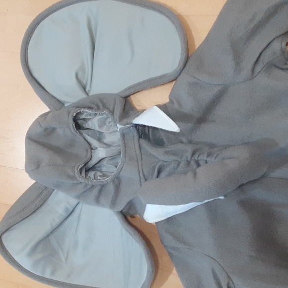 Elephant costume - Picture 2 of 2